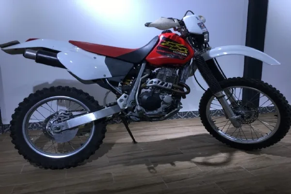 Honda 400 XR